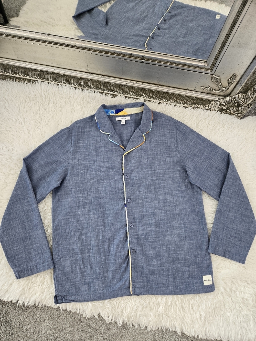 Robert Graham 100% Cotton Chambray Camp Lounge Shirt. Size Large